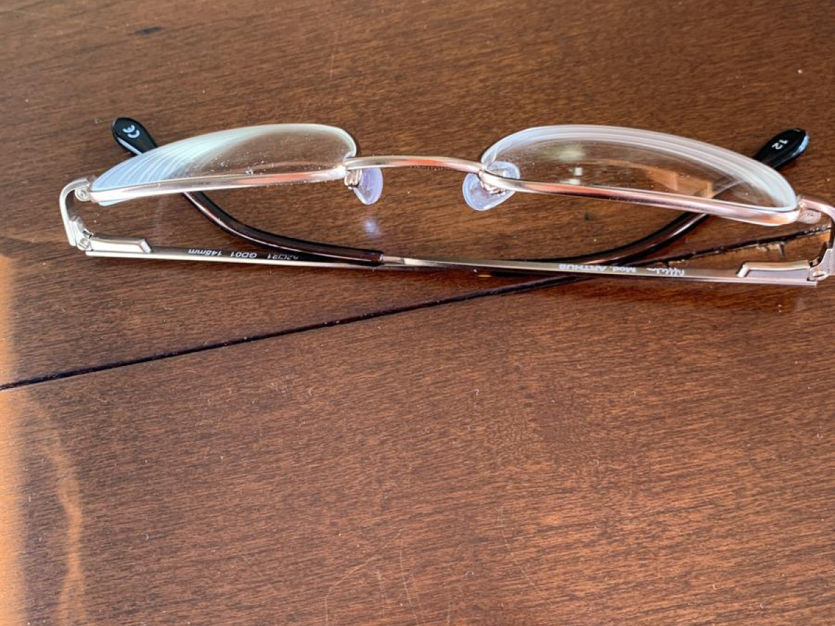 Afflelou modèle Arthus GD01 5721