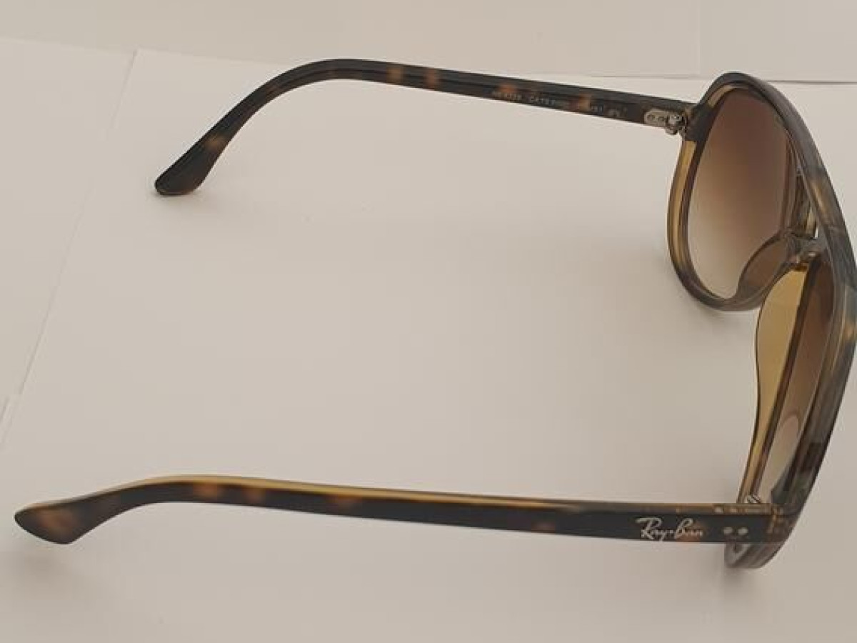 RAY-BAN- RB4125 CATS 5000