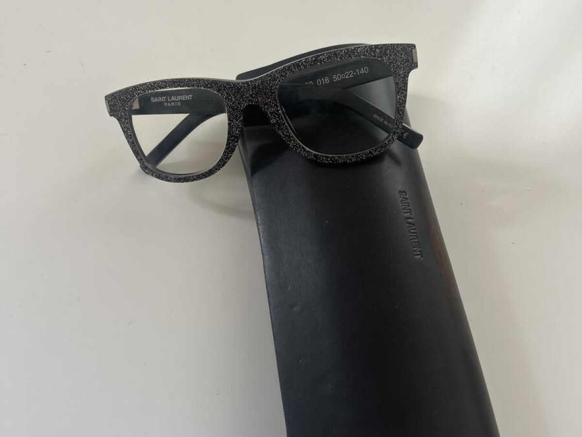 Yves Saint Laurent - SL50