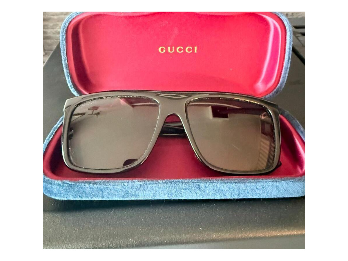 GUCCI - GG0748S