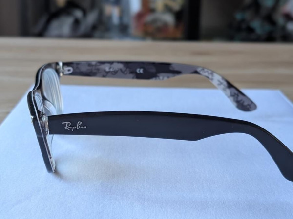 Ray Ban New Wayfarer RX 5184
