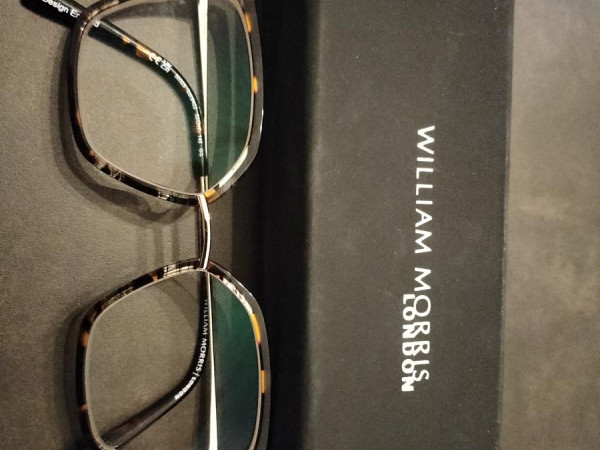 William Morris - 50325