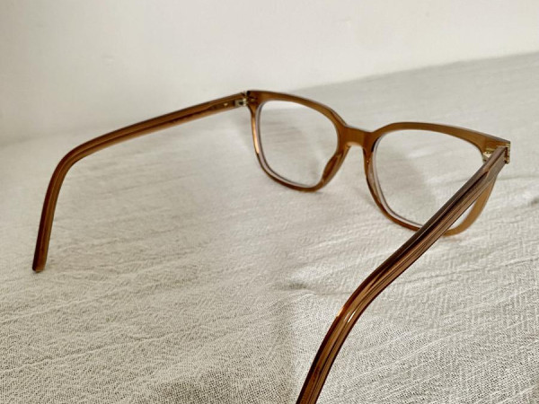 Yves Saint Laurent — SL M129 006