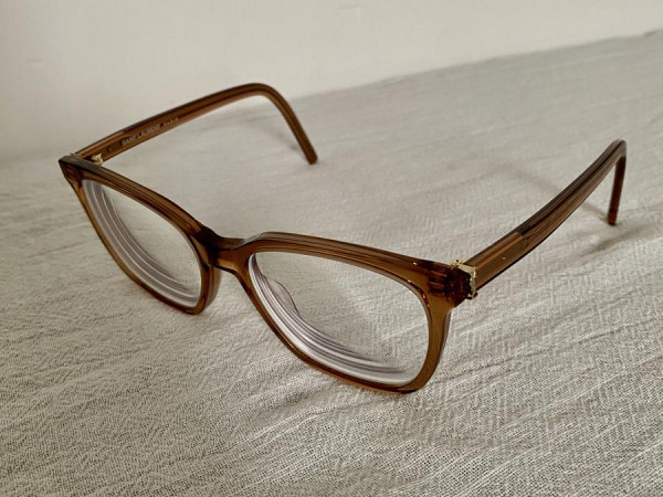 Yves Saint Laurent — SL M129 006