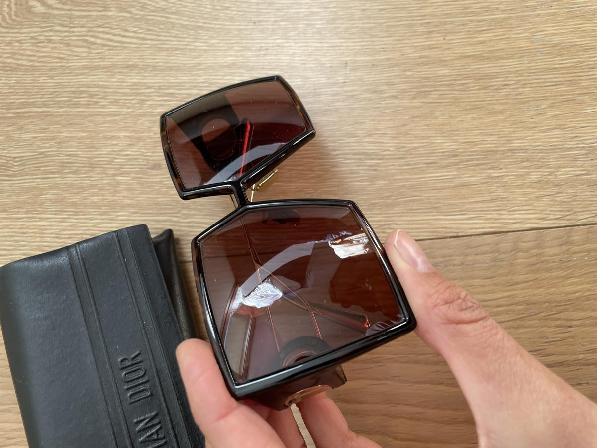 DIOR - MONTAIGNE  30