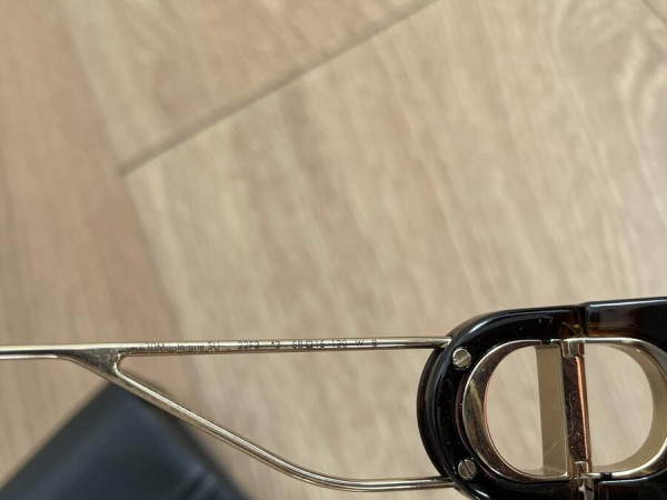 DIOR - MONTAIGNE  30