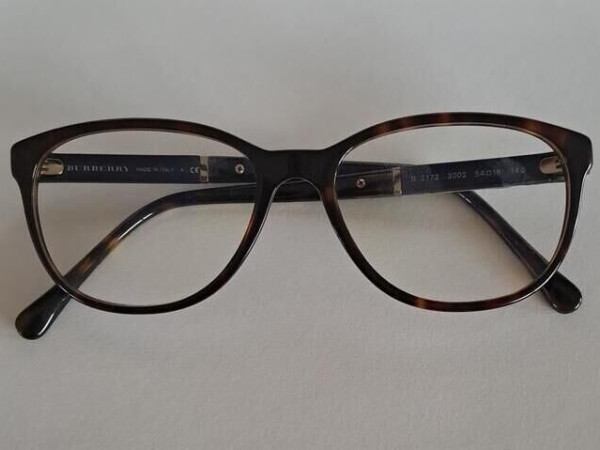 Burberry - B2172 3002