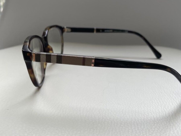 Burberry - B2172 3002 52 16 140