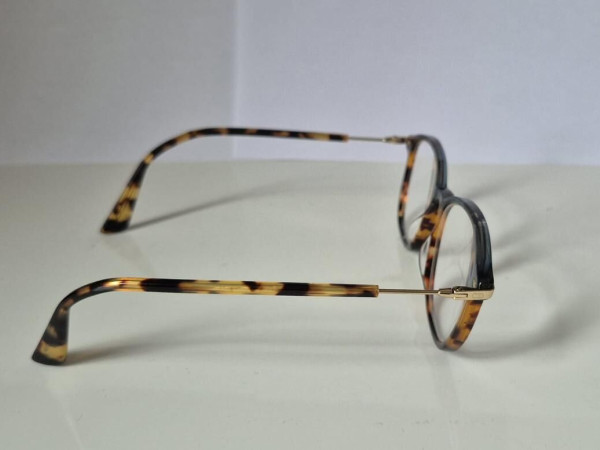 DIOR - Dioressence11