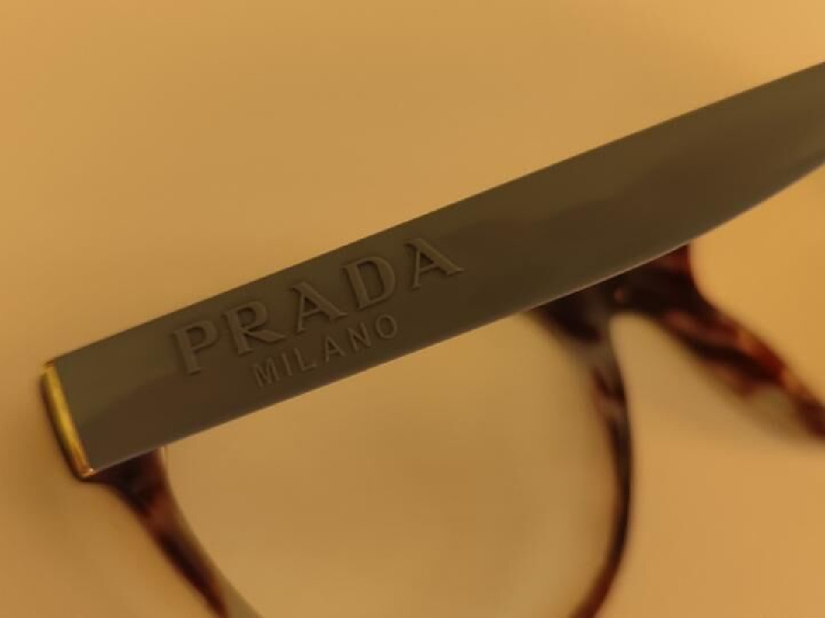 PRADA - VPR 05 W