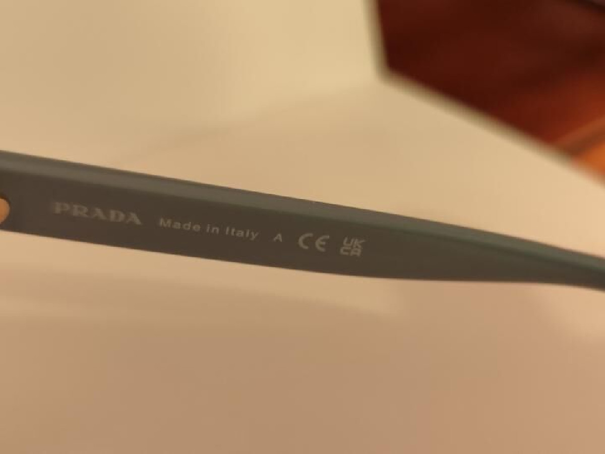 PRADA - VPR 05 W