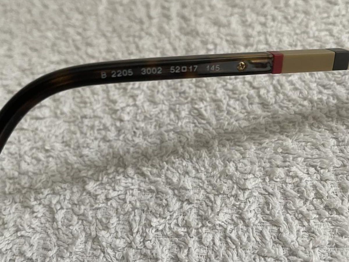 BURBERRY - B2205 3002