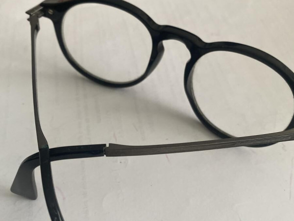 MARC JACOB-244. 807 145