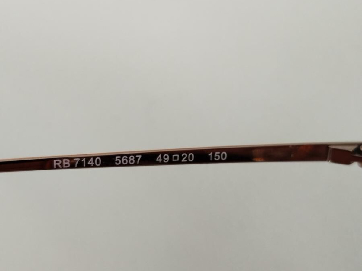 Rayban - RB7140