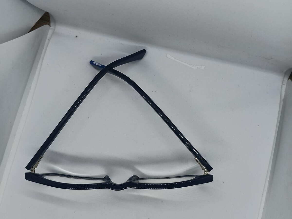 UNOFFICIAL GRANDVISION- 8719154737329-53■17UNOM0003 CC00