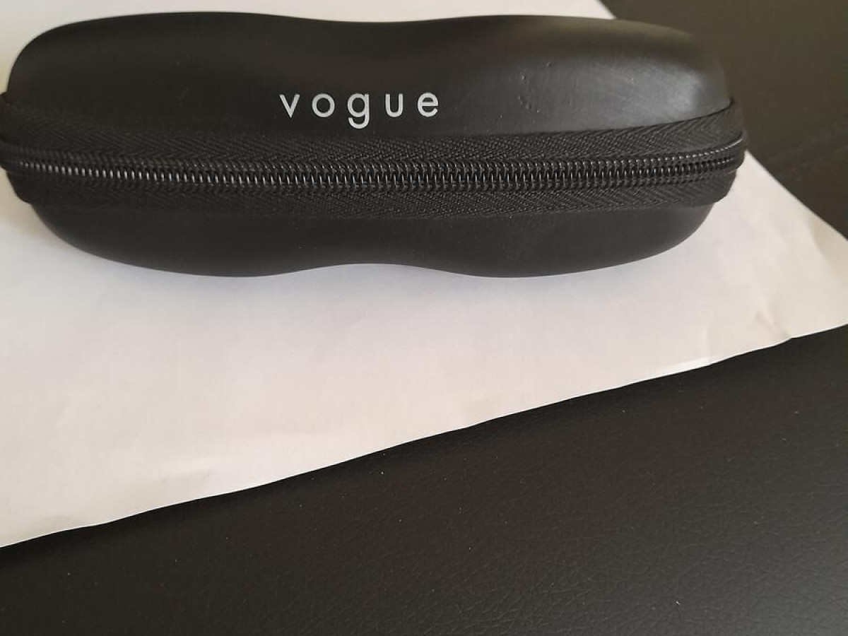 VOGUE - VO 4067