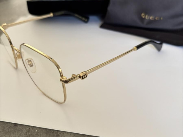 gucci GG11440
