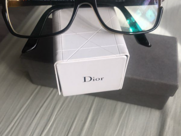Dior