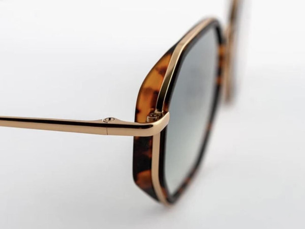 Eyepetizer TOMMAS02 C.I-4.25