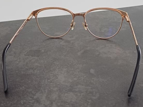 Guess - GU2633