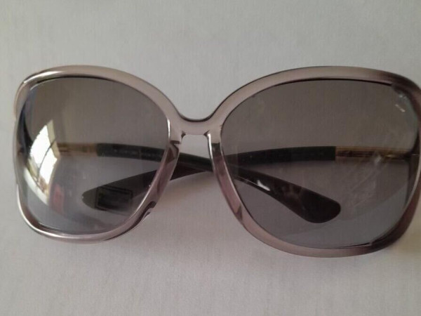 TOM FORD