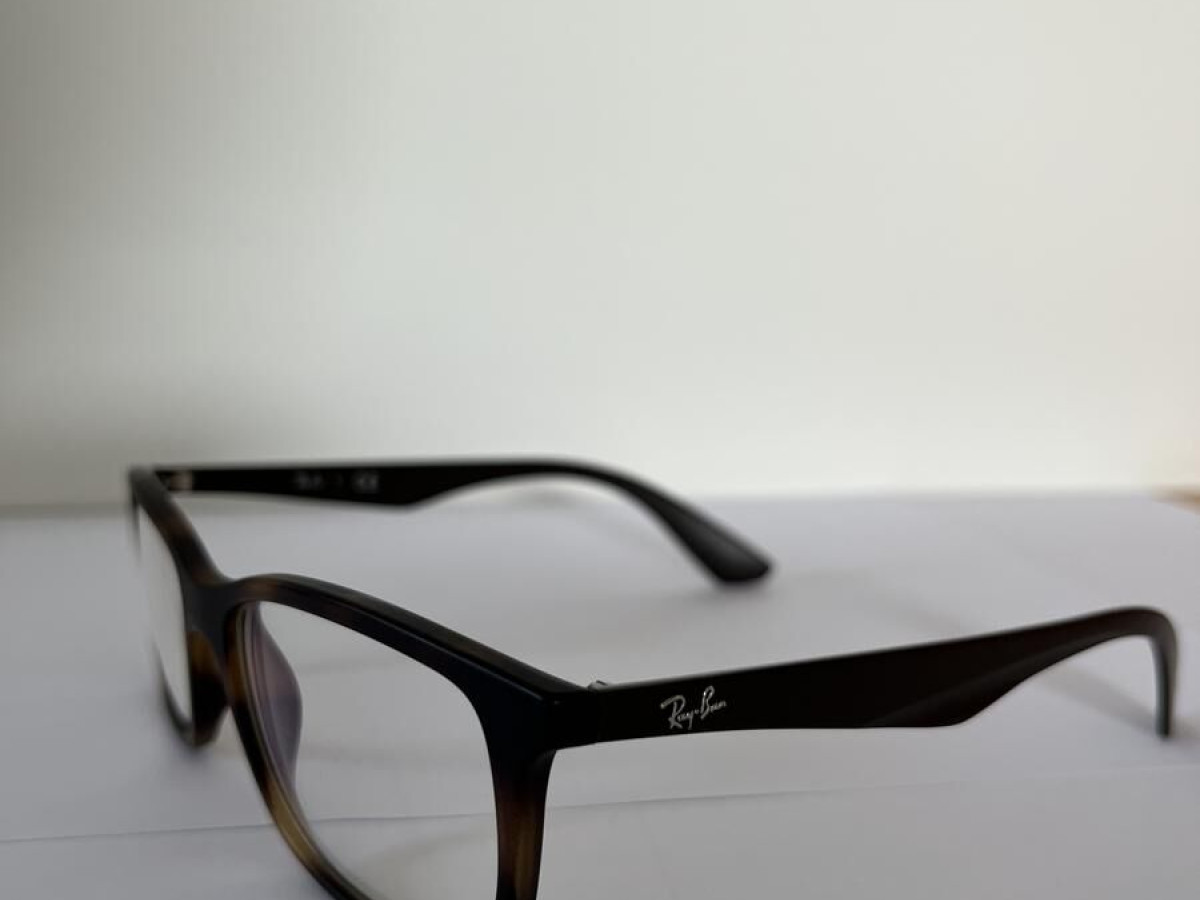 RAY-BAN - RB7047