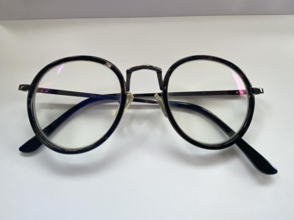 Le petit lunetier -LPL KARA.D