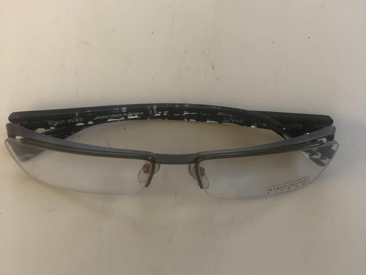 Alain MIKLI AL0519 0005