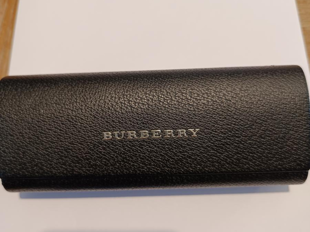 Burberry - B2269 3001