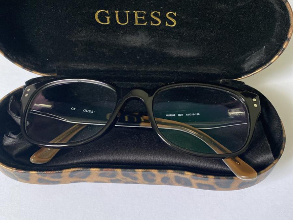 Guess GU2333
