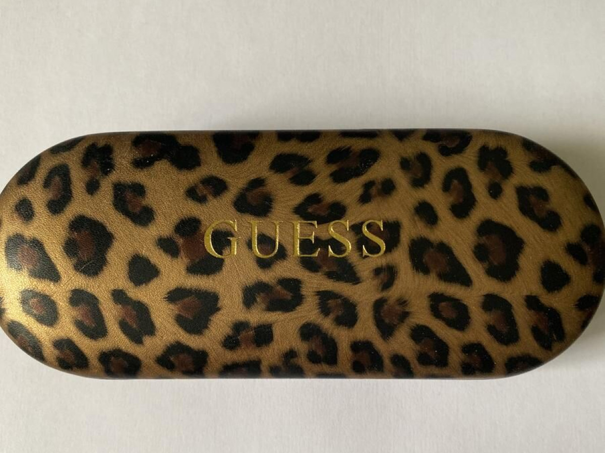 Guess GU2333
