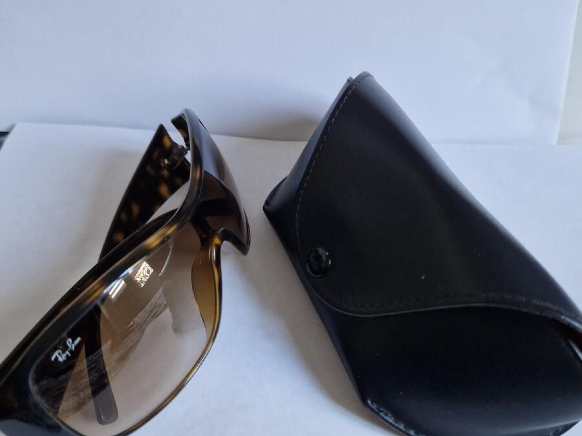 Rayban