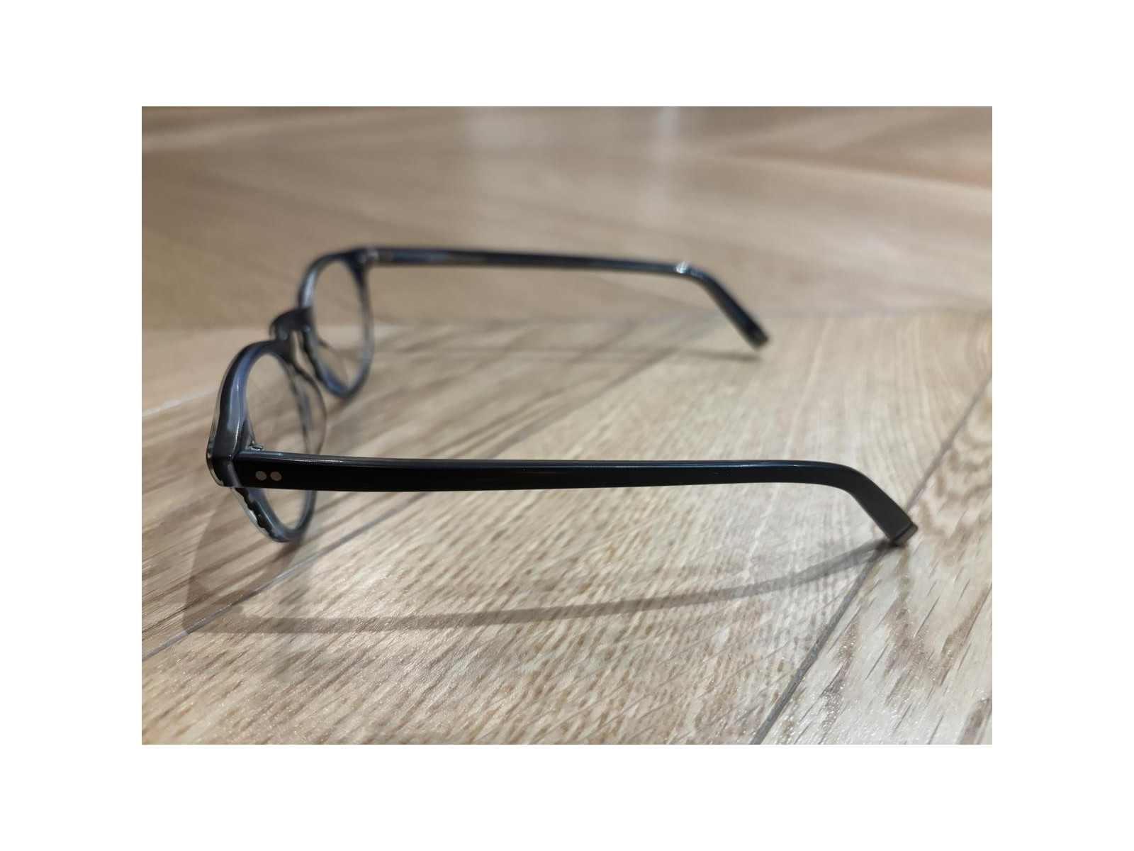 moscot-spirit-grey-ice-4522142.jpg
