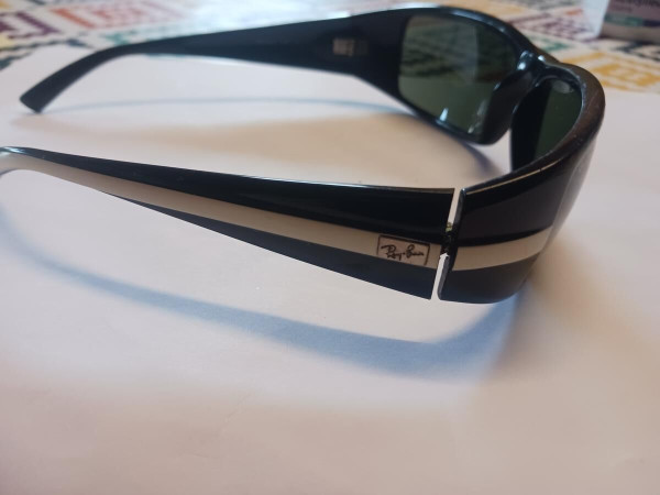Ray-ban