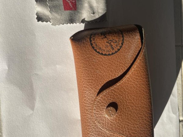 Rayban RB4152