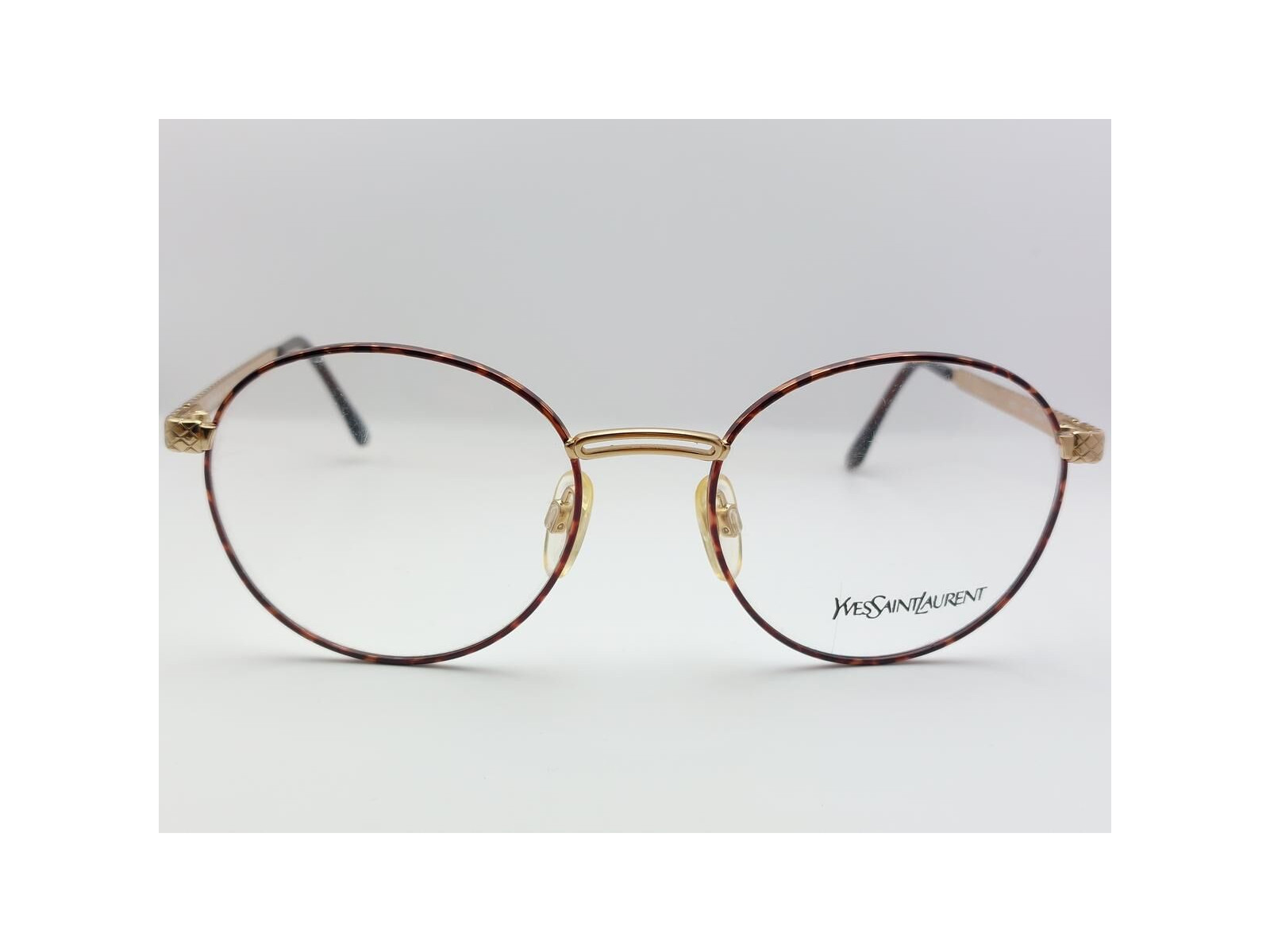 yves-saint-laurent-6027-v-y173.jpg