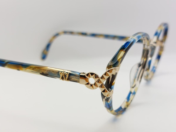 Yves Saint Laurent - Y690