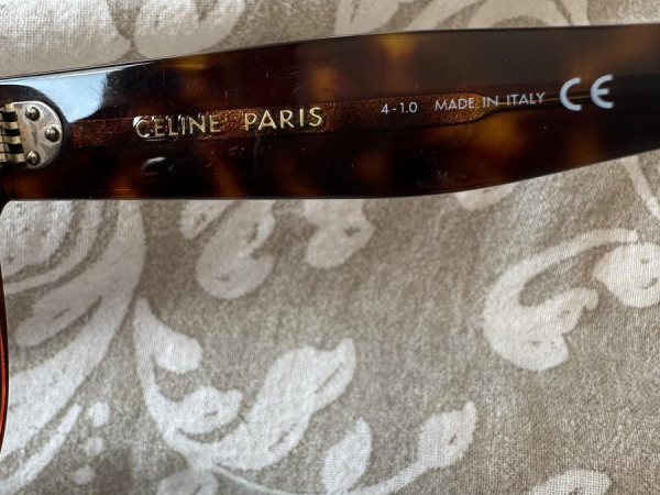 Céline - CL4002UN