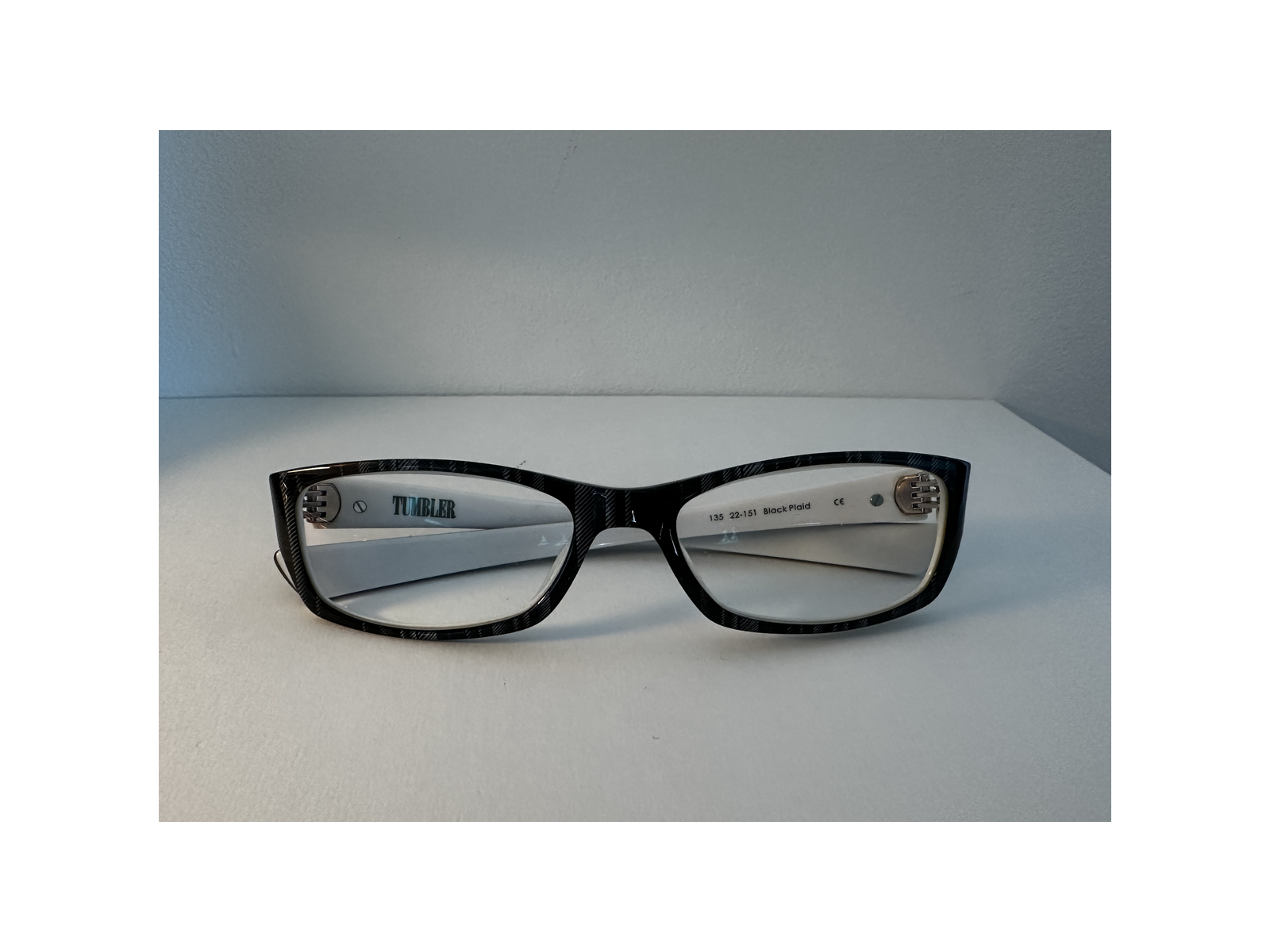 oakley-tumbler-135-22-151.jpg