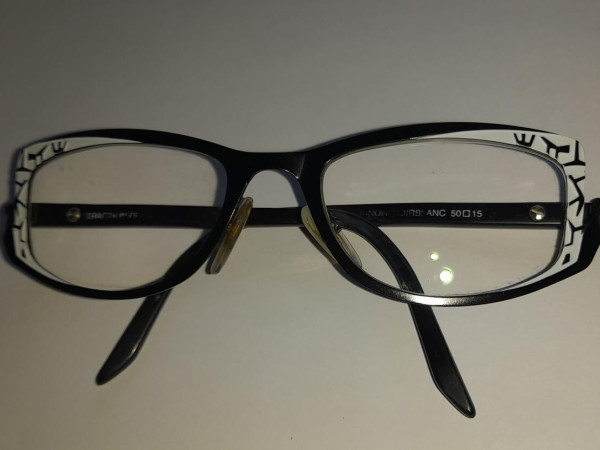 Traction noir blanc 50□15