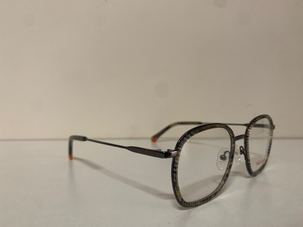 Freakshow Avedon col c2