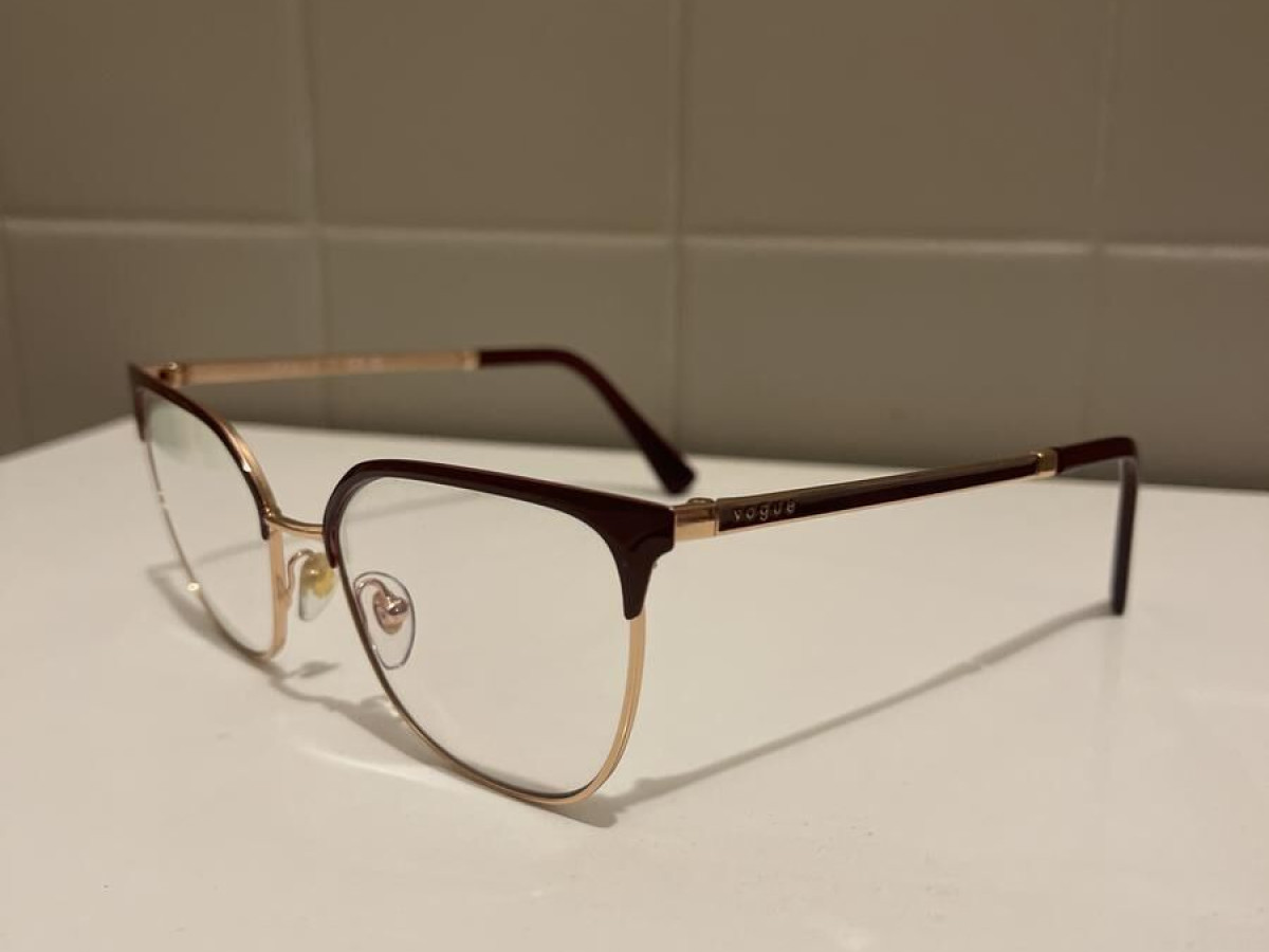 Vogue - VO4249 5170 53/18 45681222