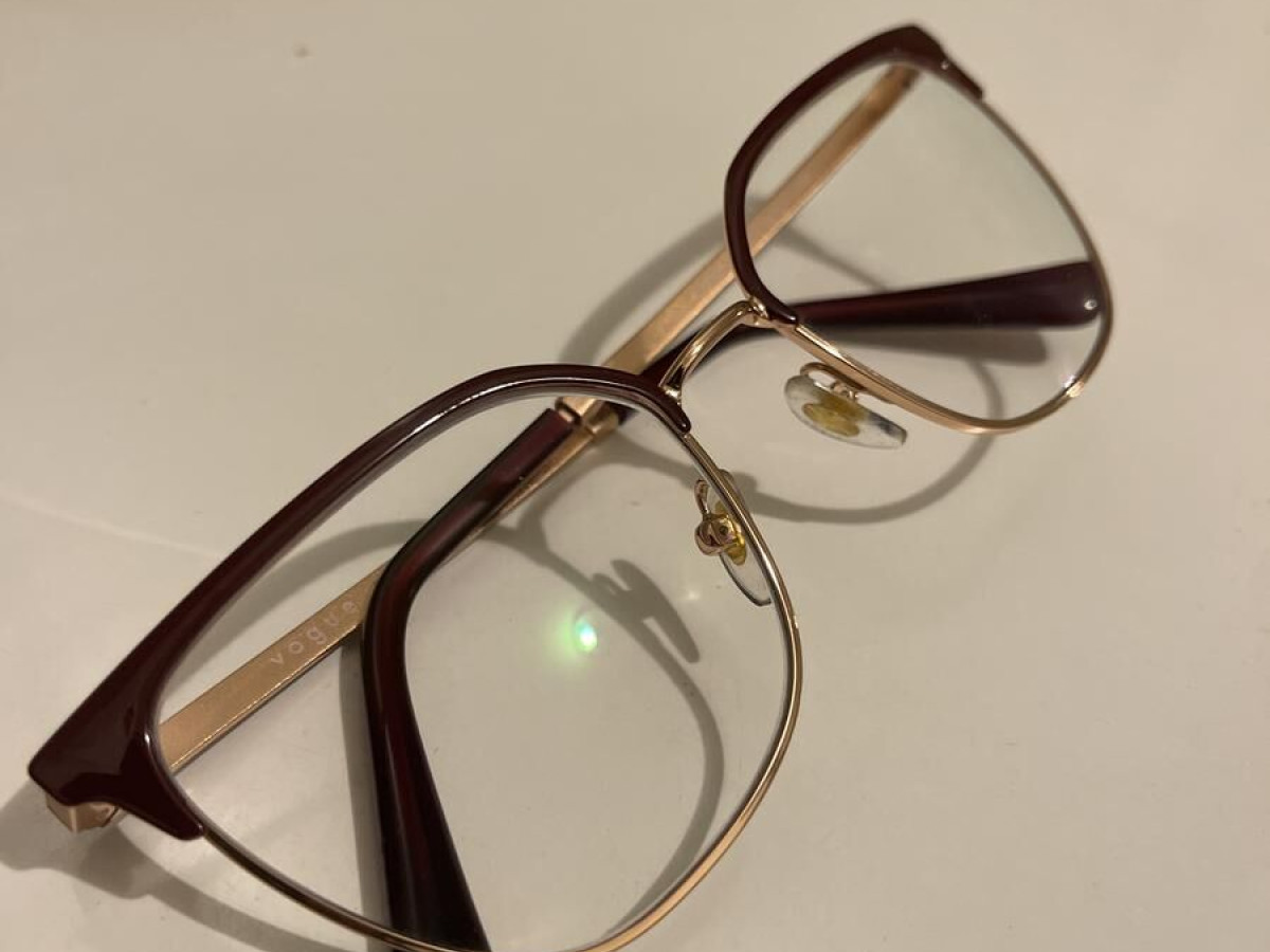 Vogue - VO4249 5170 53/18 45681222