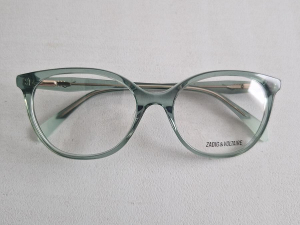 Zadig et Voltaire VZV 380...