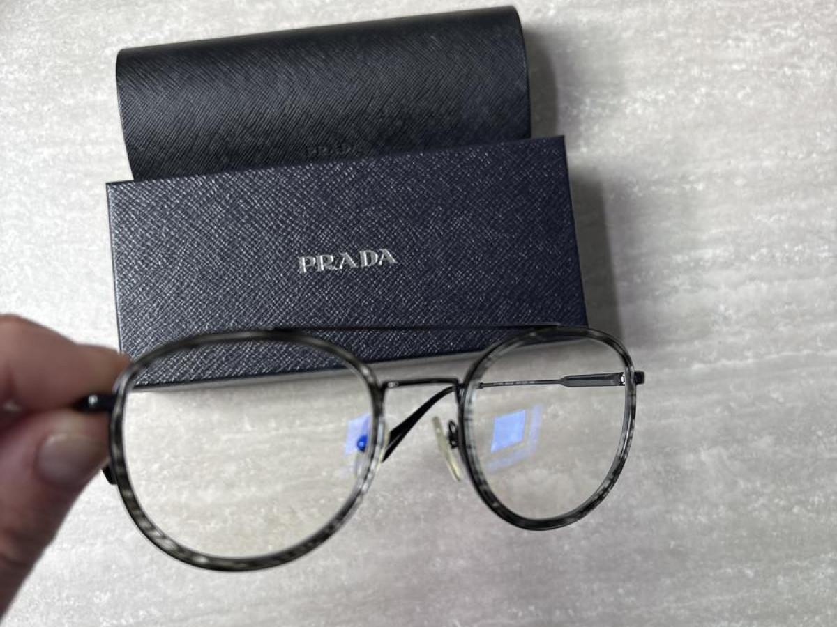 Prada VPR66X