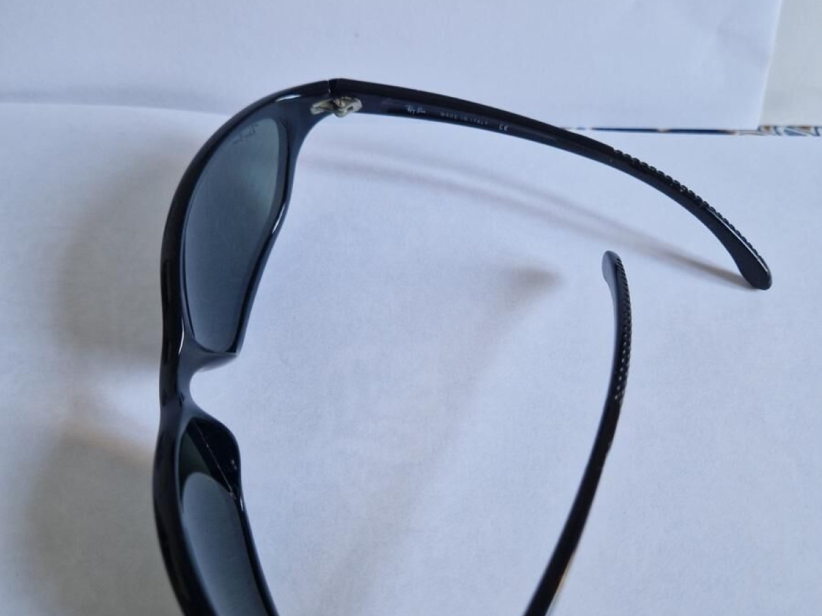 Ray-ban RB2130