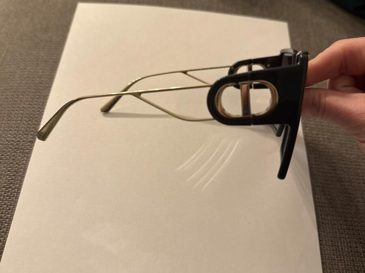 Dior 30 Montaigne SU 3282
