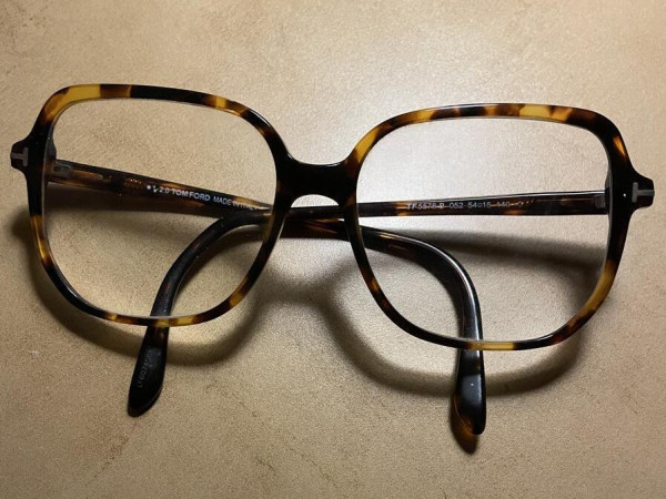 TOM FORD - TF5578 052