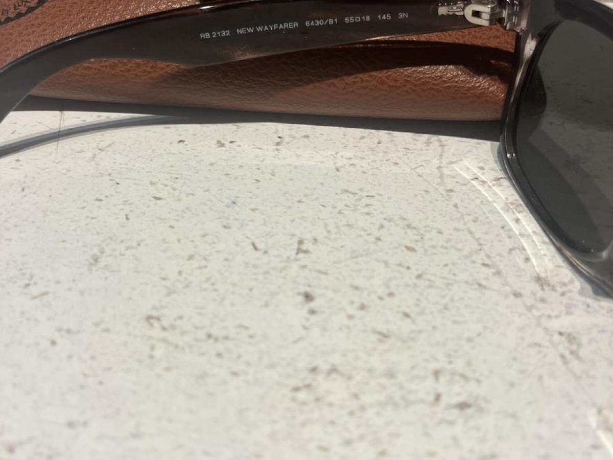 Ray-ban