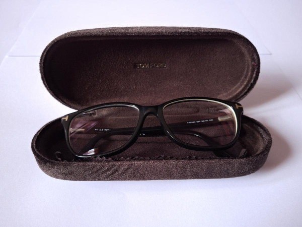 Tom Ford - TF5293 001 54□15 140